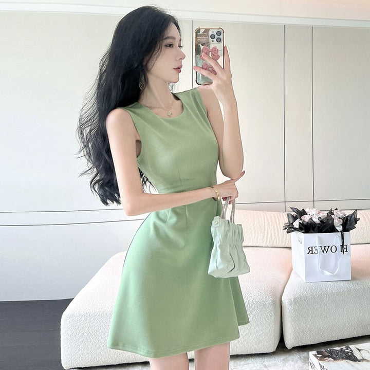 【dress】女子力アップエレガントノースリーブワンピース　M17171