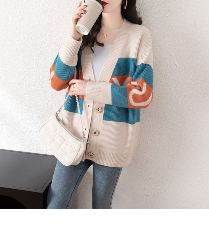 【outer】Vネック配色ニットカーディガン　M17850