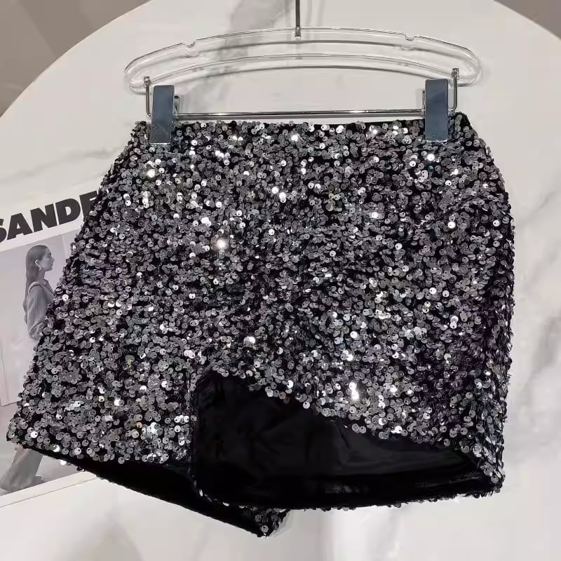 【bottoms】スパンコール付きショートパンツ Q7748