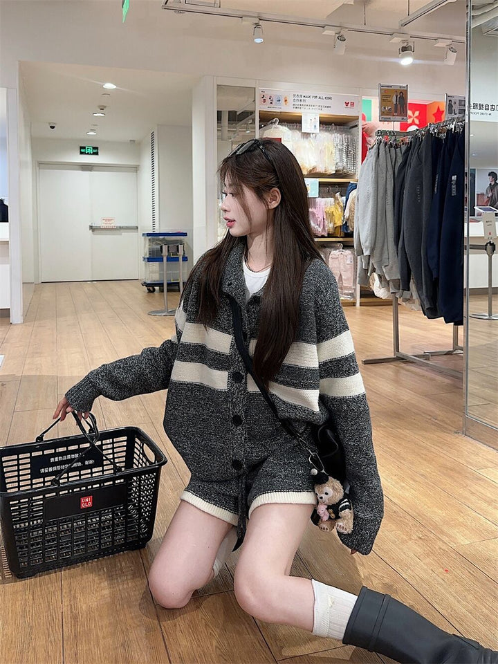 【set】ニットカーデ×ショートパンツセット　M28479