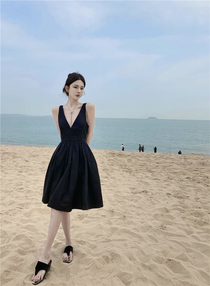 【dress】Vネックキャミワンピース　M30185
