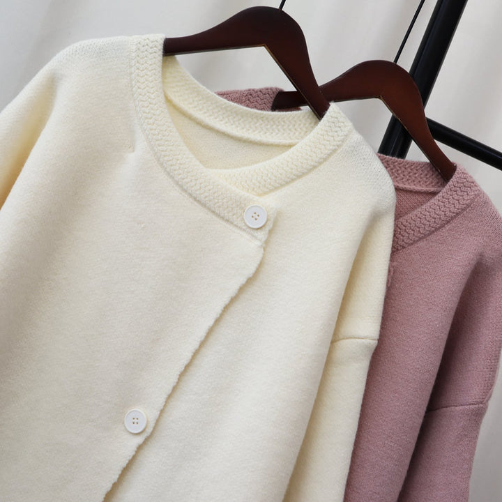 【outer】ロング丈ボタンデザインニットカーデ　M18191