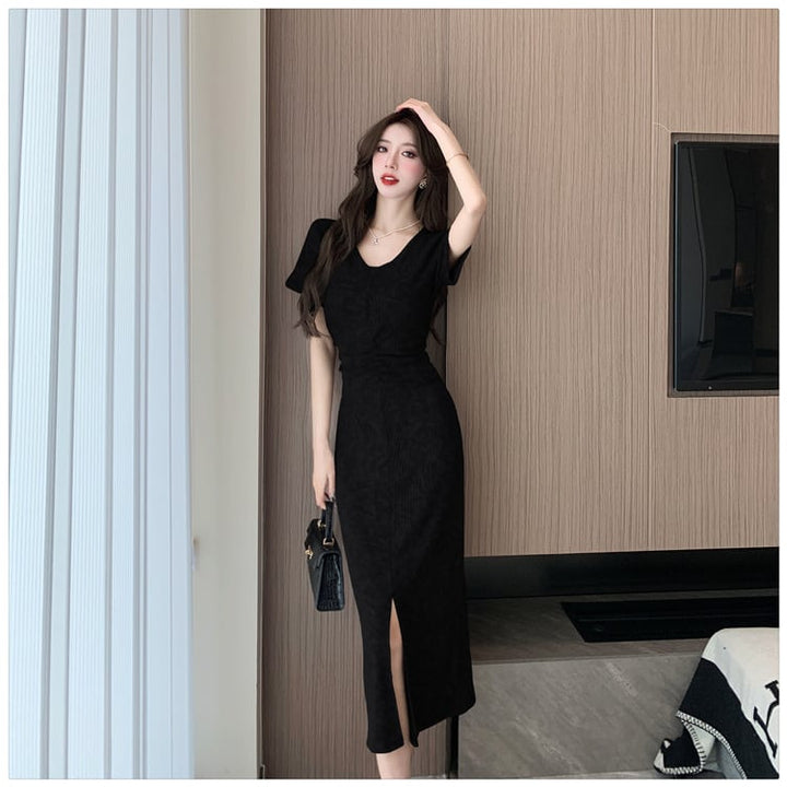 【dress】人気を独占中 ファッションスリットワンピース　M16889