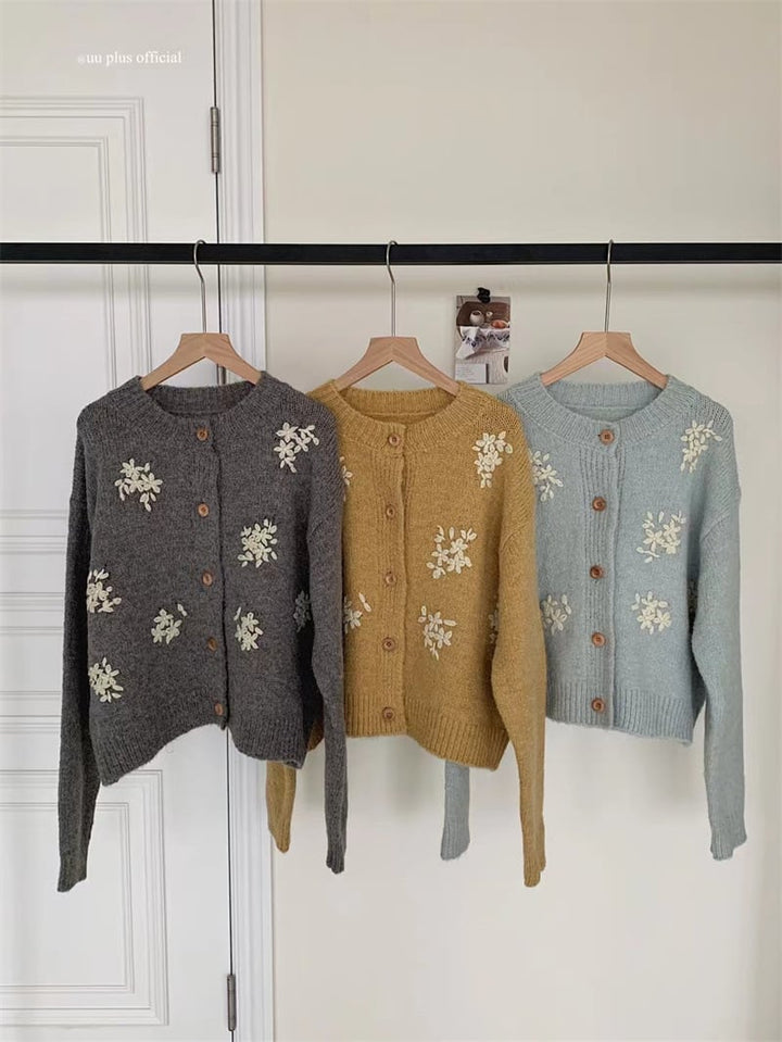 【outer】刺繍ニットカーデ　M17962