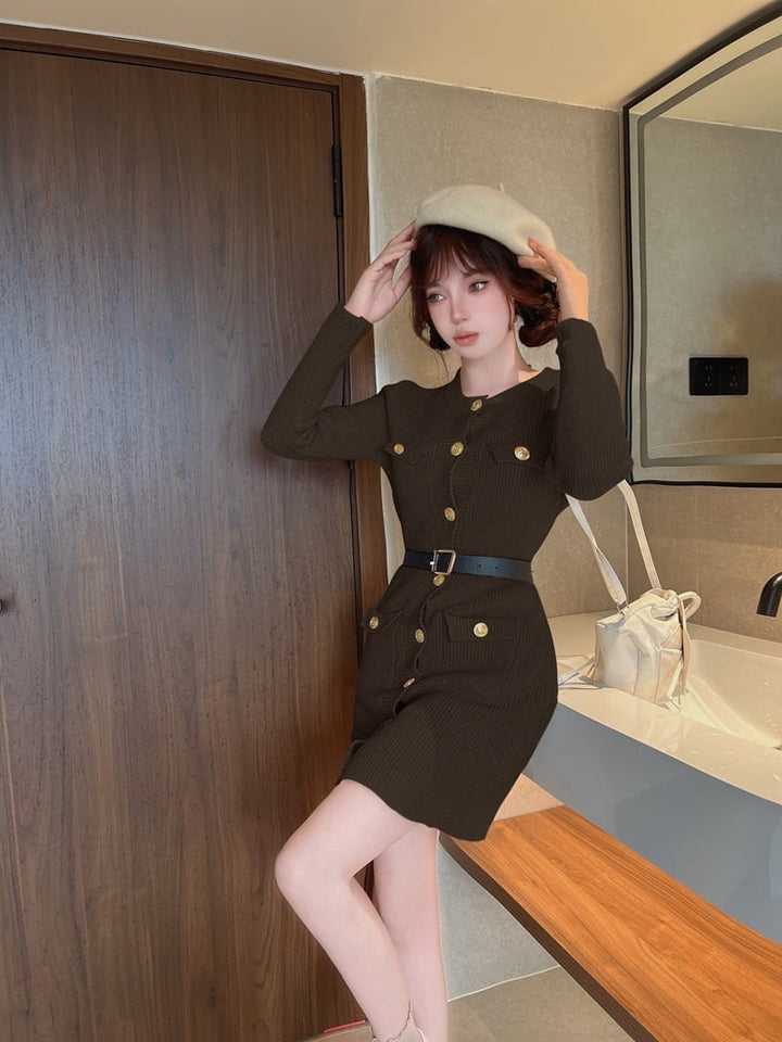 【dress】ボタンデザインニットワンピース　M27419